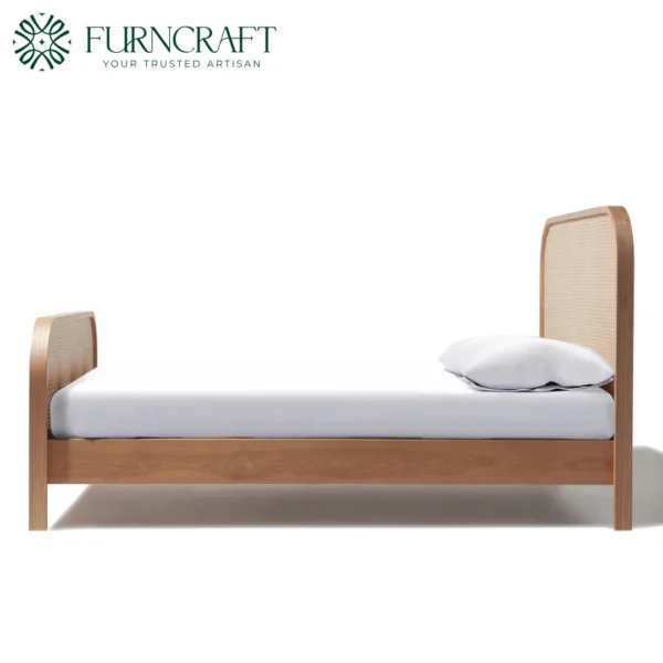 Cane Bed Queen Natural