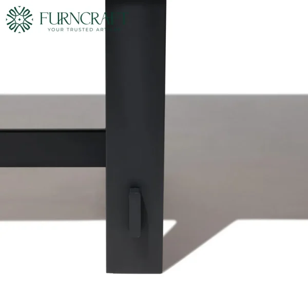 Noba Dining Table