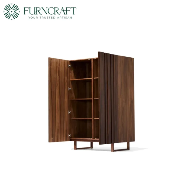Line Cabinet