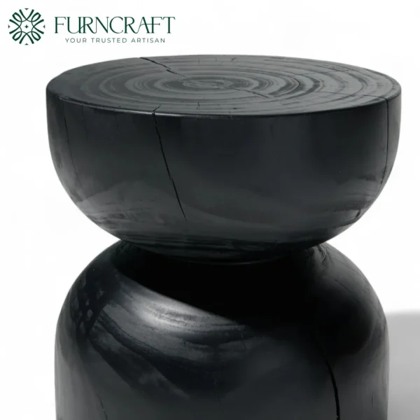 In The Flesh Side Table 10 Black