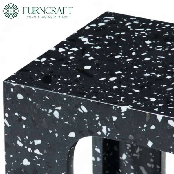 Oval Moon Side Table Black